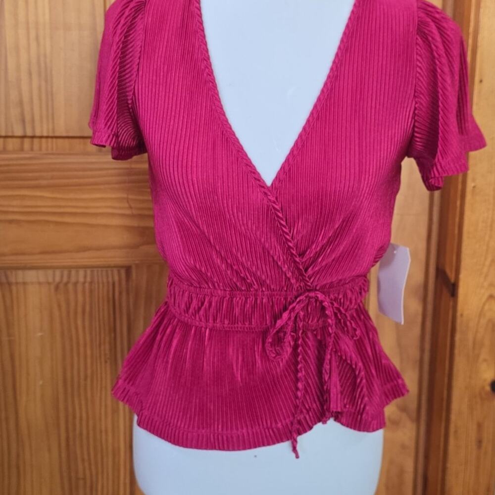 London Rose Hot Pink Rived Small Shirt